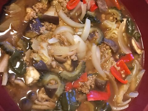 〈カロリーオフ〉タジン鍋で蒸しカレー